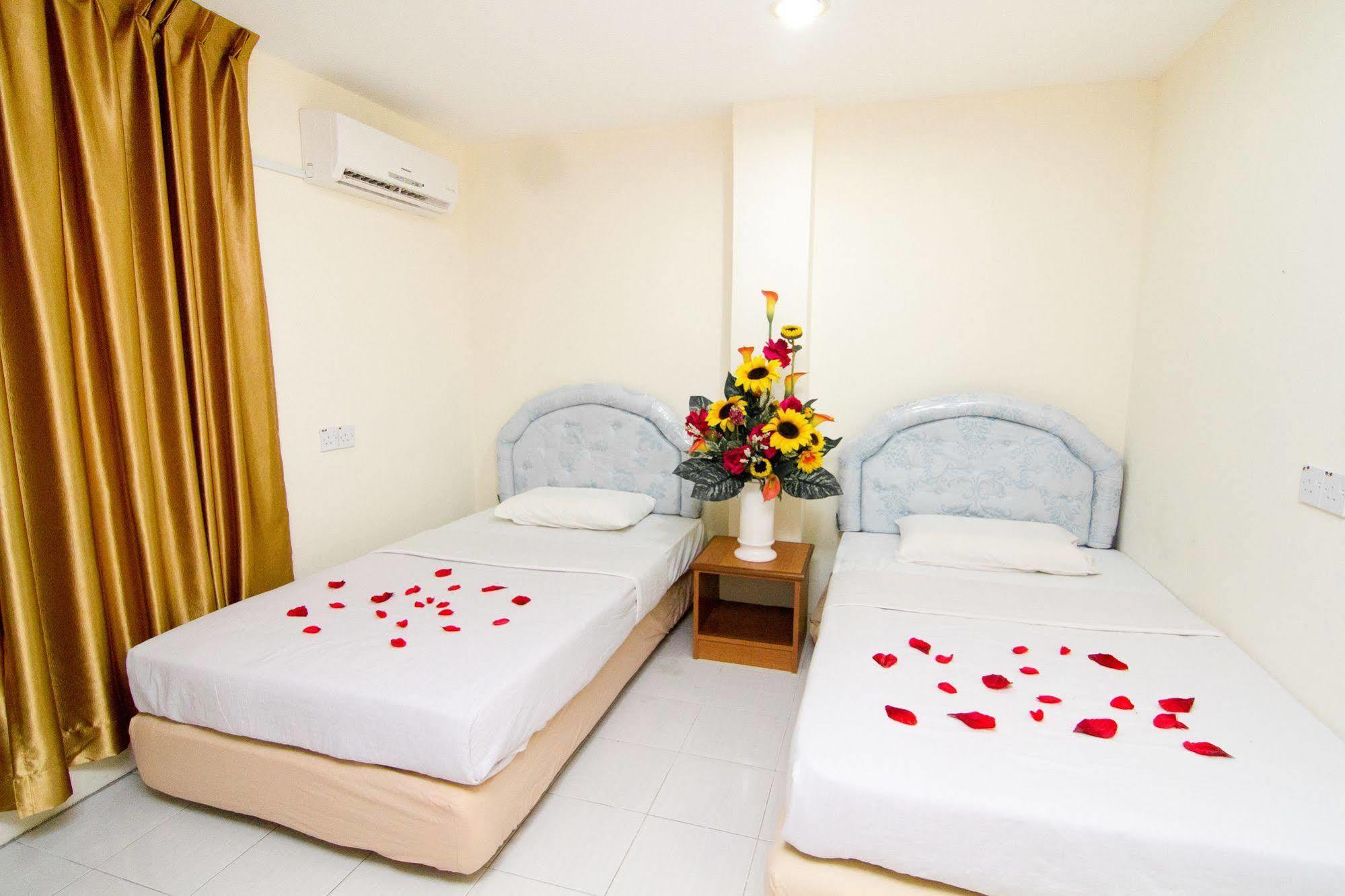Silverwood Inn Мірі Екстер'єр фото